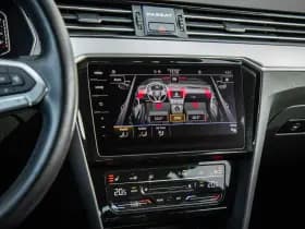 Volkswagen Passat thumbnail 40