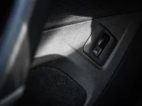 Volkswagen Tiguan thumbnail 34
