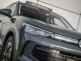 Volkswagen Tiguan thumbnail 8