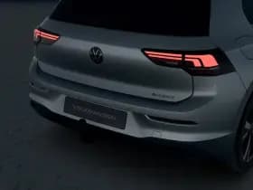 Volkswagen Golf thumbnail 11