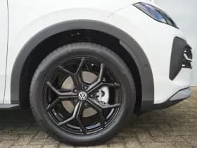 Volkswagen T-Roc thumbnail 21