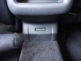 Volkswagen T-Roc thumbnail 61