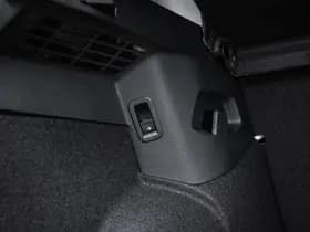 Volkswagen Golf thumbnail 18