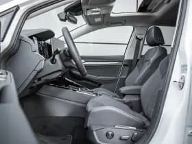Volkswagen Golf thumbnail 4