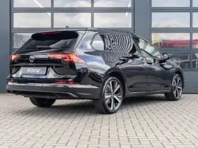 Volkswagen Golf thumbnail 2