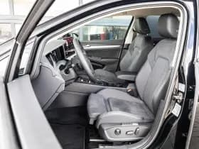 Volkswagen Golf thumbnail 4