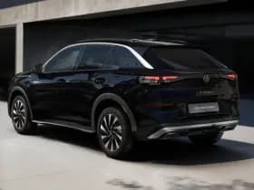Volkswagen T-Roc thumbnail 2