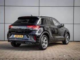 Volkswagen T-Roc thumbnail 2