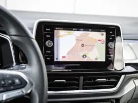 Volkswagen T-Roc thumbnail 23