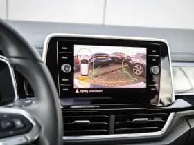 Volkswagen T-Roc thumbnail 24