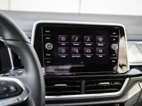 Volkswagen T-Roc thumbnail 33
