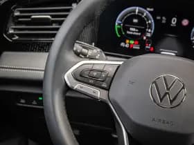 Volkswagen Tiguan thumbnail 23