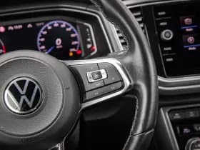 Volkswagen T-Roc thumbnail 21