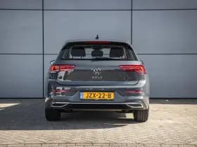 Volkswagen Golf thumbnail 11