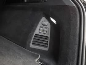 Volkswagen Touareg thumbnail 15