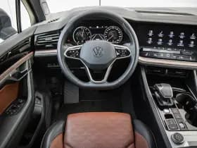 Volkswagen Touareg thumbnail 23