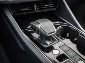 Volkswagen Touareg thumbnail 32