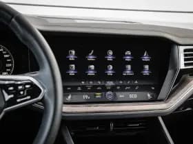 Volkswagen Touareg thumbnail 44