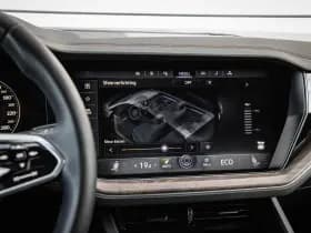 Volkswagen Touareg thumbnail 48