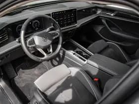 Volkswagen Passat thumbnail 17