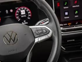 Volkswagen Passat thumbnail 23