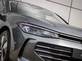 Volkswagen Passat thumbnail 8