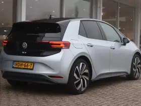 Volkswagen ID.3 thumbnail 2