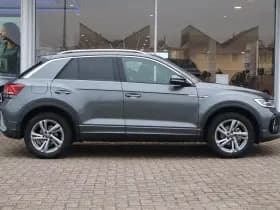 Volkswagen T-Roc thumbnail 3