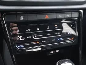 Volkswagen T-Roc thumbnail 27