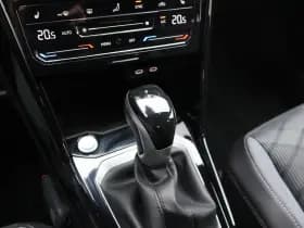 Volkswagen T-Roc thumbnail 28