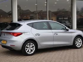 SEAT Leon thumbnail 2