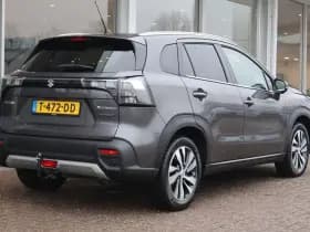 Suzuki S-Cross thumbnail 2