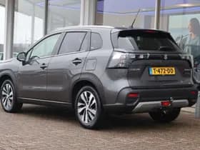 Suzuki S-Cross thumbnail 12
