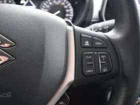 Suzuki S-Cross thumbnail 23