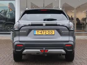 Suzuki S-Cross thumbnail 10
