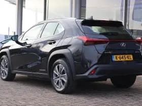 Lexus UX thumbnail 14