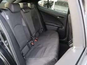 Lexus UX thumbnail 20
