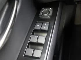 Lexus UX thumbnail 35