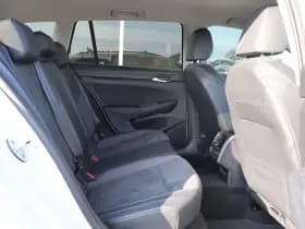 Volkswagen Golf thumbnail 15