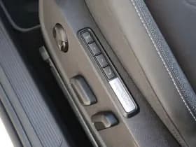 Volkswagen Golf thumbnail 18