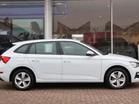 Škoda Scala thumbnail 3