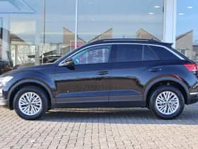 Volkswagen T-Roc thumbnail 13