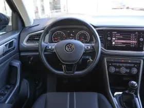 Volkswagen T-Roc thumbnail 19