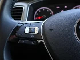 Volkswagen T-Roc thumbnail 21