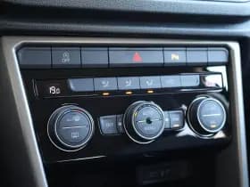 Volkswagen T-Roc thumbnail 25