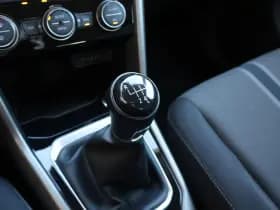 Volkswagen T-Roc thumbnail 26
