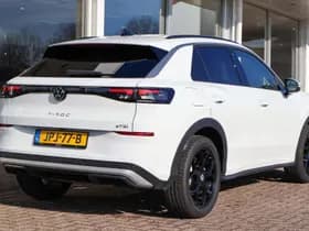 Volkswagen T-Roc thumbnail 2