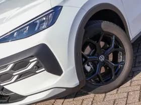 Volkswagen T-Roc thumbnail 13