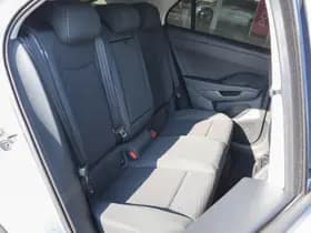 Volkswagen T-Roc thumbnail 16