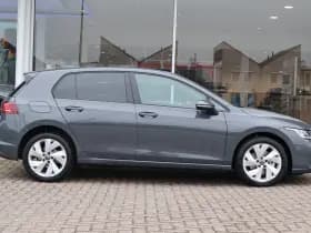 Volkswagen Golf thumbnail 3